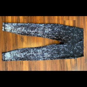 Lululemon Wunder Under high rise tights